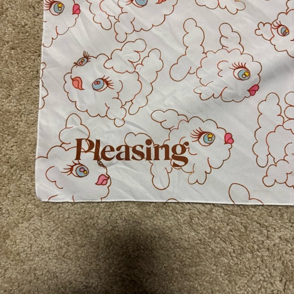 Pleasing Shroom Bloom Bandana - Picture 3 of 4